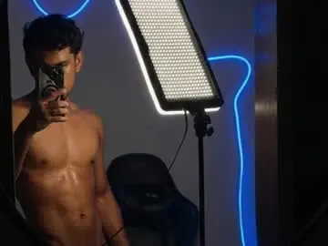 Chaturbate Live Sex Cam of fredd_ss
