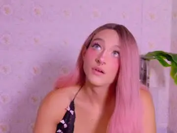 Chaturbate Live Sex Cam of mika_velvet