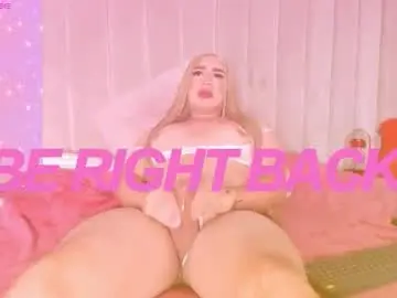 Chaturbate Live Porn of curvy_emmy