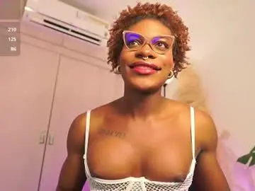 Chaturbate Live Sex Cam of euphoricbunny