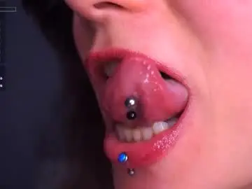 Chaturbate Live Sex Cam of hollymonica