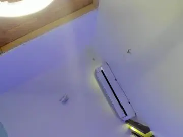 Chaturbate Watch Live Sex Cams of tinaajones_