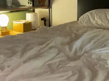 Chaturbate Free Live Porn of elli_harmon