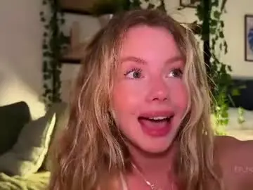 Chaturbate Sex Cam of elli_harmon