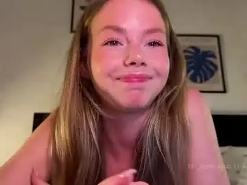 Chaturbate Adult Webcam of elli_harmon