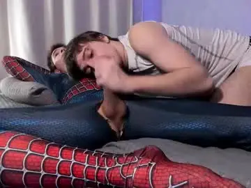 Chaturbate Free Live Porn of elliot_winki