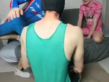 Chaturbate Watch Live Sex Cams of elliot_winki