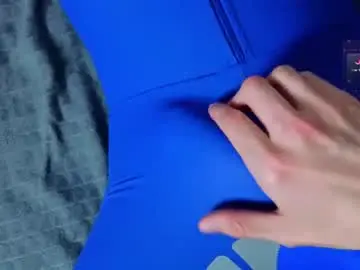 Chaturbate Free Porn Cam of elliot_winki