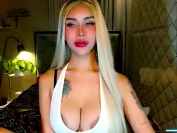 Chaturbate Free Live Porn of glitter_partycloud