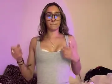 Chaturbate Live Sex Cam of graceyrose