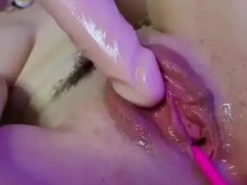 Chaturbate Adult Webcams of may_may_moon