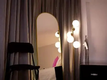 Chaturbate Best live sex cam show of miya_shake