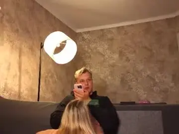 Chaturbate Adult Video Chat of rebecca_david