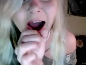 Chaturbate Watch Live Sex Cams of kipsy420