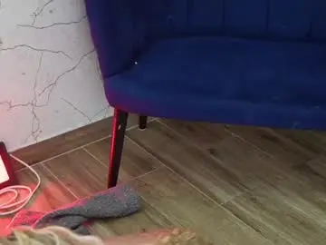 Chaturbate Live Sex of lunacharm_