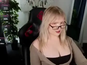 Chaturbate Free Porn Cam of marymuir