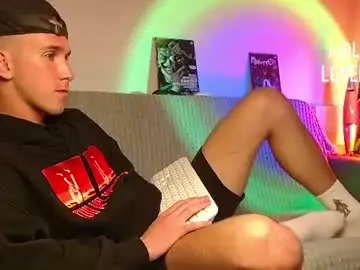 Chaturbate Free Porn Cam of midnighter__