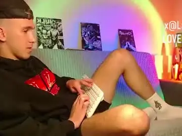Chaturbate Live Sex Cam of midnighter__