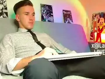 Chaturbate Live Sex Cam of midnighter__