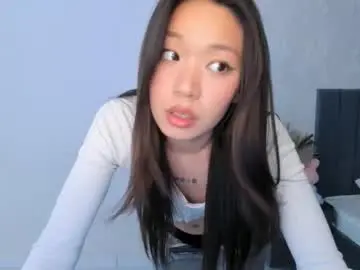 Chaturbate Free Live Porn of sophia_squirtits