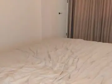 Chaturbate Best live sex cam show of sophia_squirtits