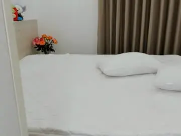 Chaturbate Adult Video Chat of sophia_squirtits