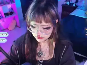 Chaturbate Adult Video Chat of tokydolly