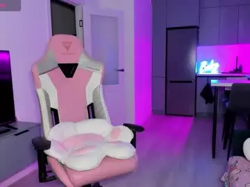 Chaturbate Live Sex Cam of wowlovie666