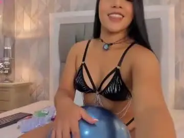 Chaturbate Adult Webcam of zharia_lux25