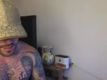 Chaturbate Sex Cam of ades_lowe