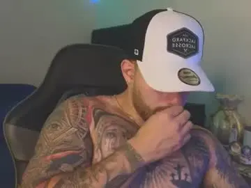 Chaturbate Live Sex of ades_lowe
