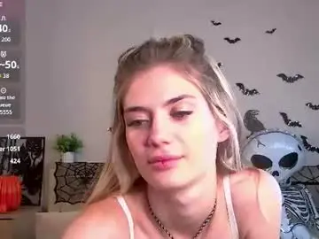 Chaturbate Best live sex cam show of cherry_pr1ce