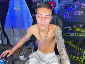 Chaturbate Adult Video Chat of dereckk_boy88