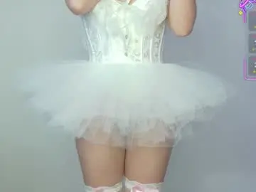 Chaturbate Live Sex Cam of eimyaniston_cute