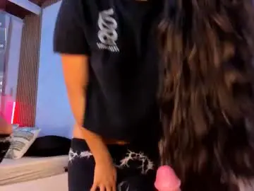 Chaturbate Adult Webcam of julia_martinezz_