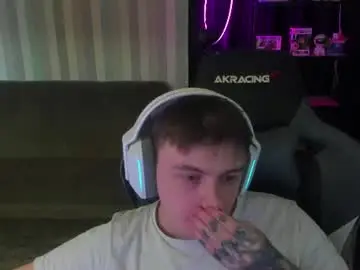 Chaturbate Adult Webcams of aron_neall