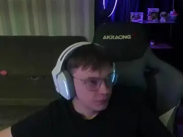 Chaturbate Free Live Porn of aron_neall