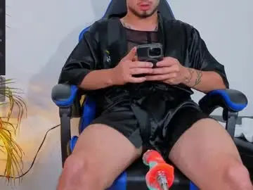 Chaturbate Live Sex Cam of edwardross_