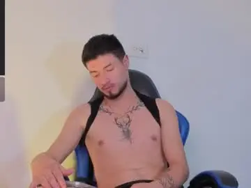 Chaturbate Live Porn of edwardross_