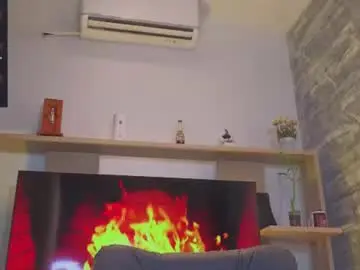Chaturbate Free Porn Cam of edwardross_