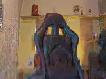 Chaturbate Live Porn of edwardross_