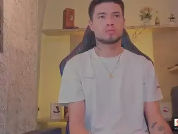 Chaturbate Watch Live Sex Cams of edwardross_