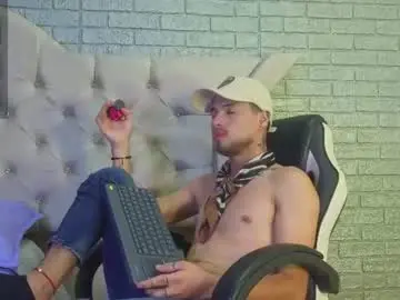 Chaturbate Adult Webcam of edwardross_