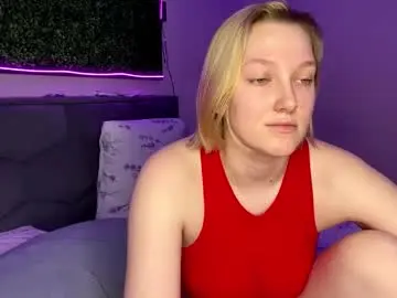 Chaturbate Adult Video Chat of julielourens