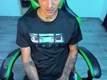 Chaturbate Best live sex cam show of zafirocum