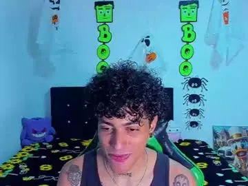 Chaturbate Watch Live Sex Cams of zafirocum