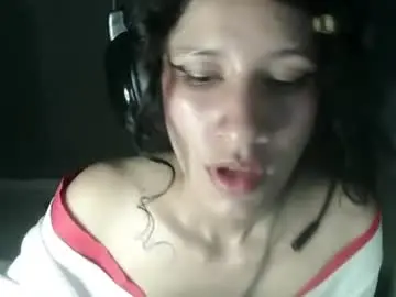 Chaturbate Free Porn Cam of kitten_punches01