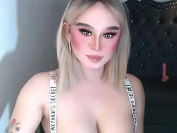 Chaturbate Live Sex Cam of superh0tangelxx