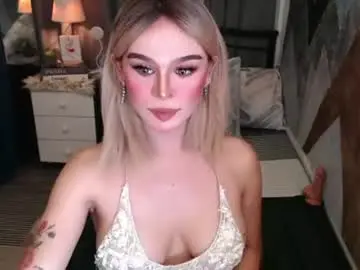Chaturbate Live Sex Cam of superh0tangelxx