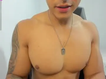 Chaturbate Live Sex Cam of irvinepassion